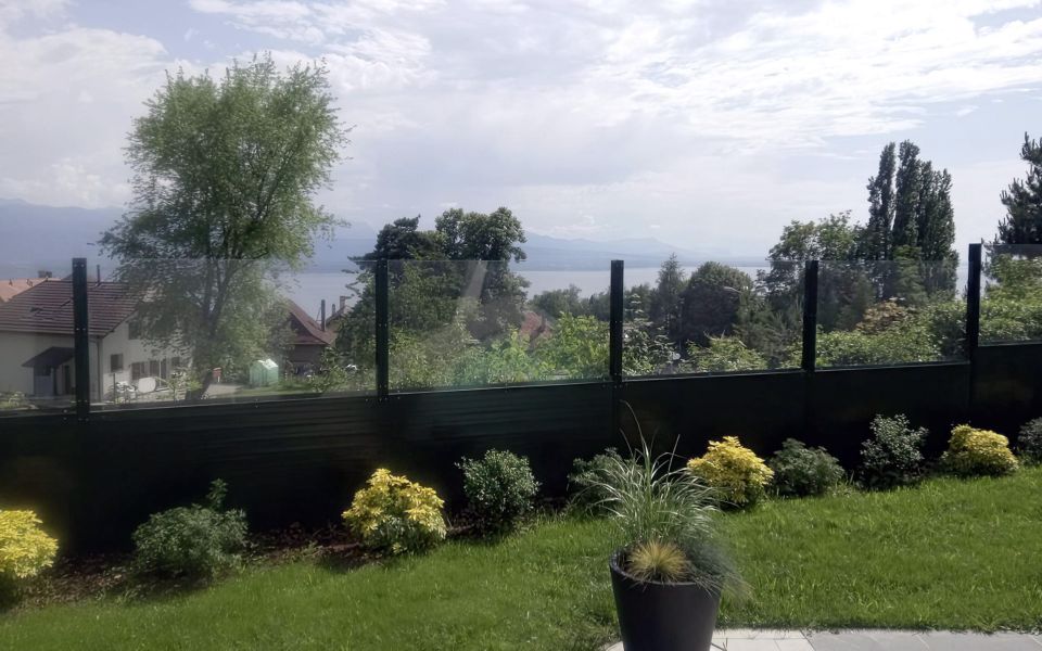 Clôture antibruit Ciplast et Cipacier vert pour route